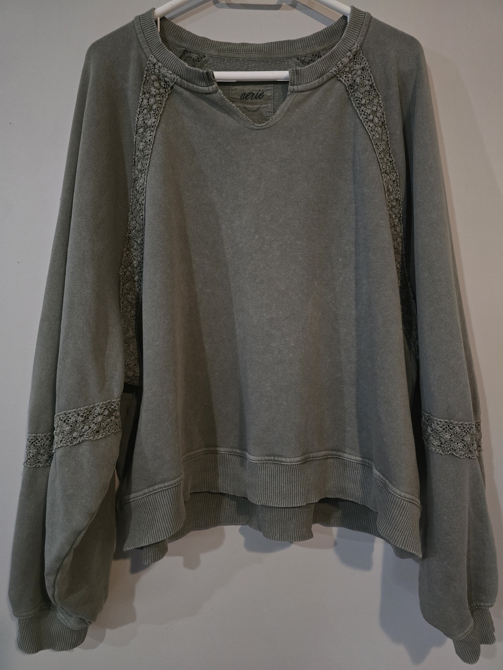 Aerie Olive Green Crochet Detail Pullover Sweatshirt NWT SIZE LARGE.